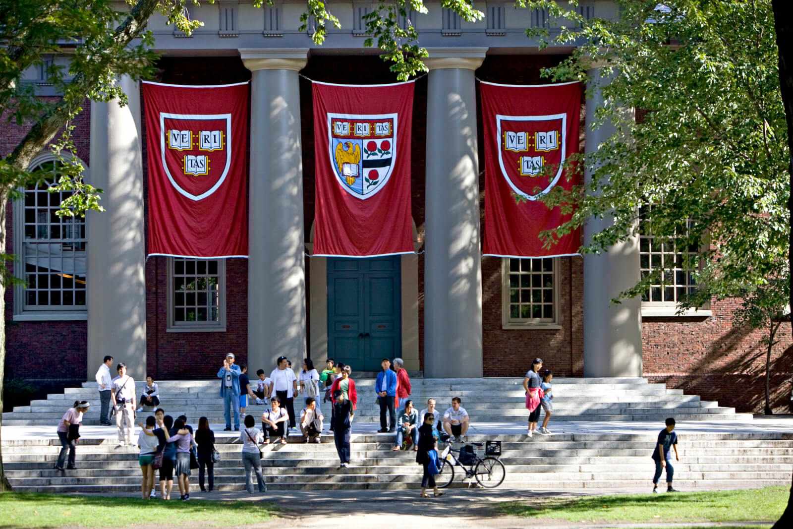 Известность Гарварда